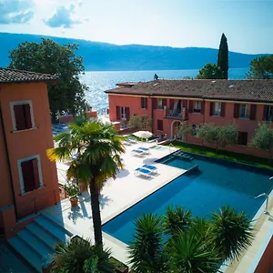 https://hotel-bogliaco.it-lombardy.com